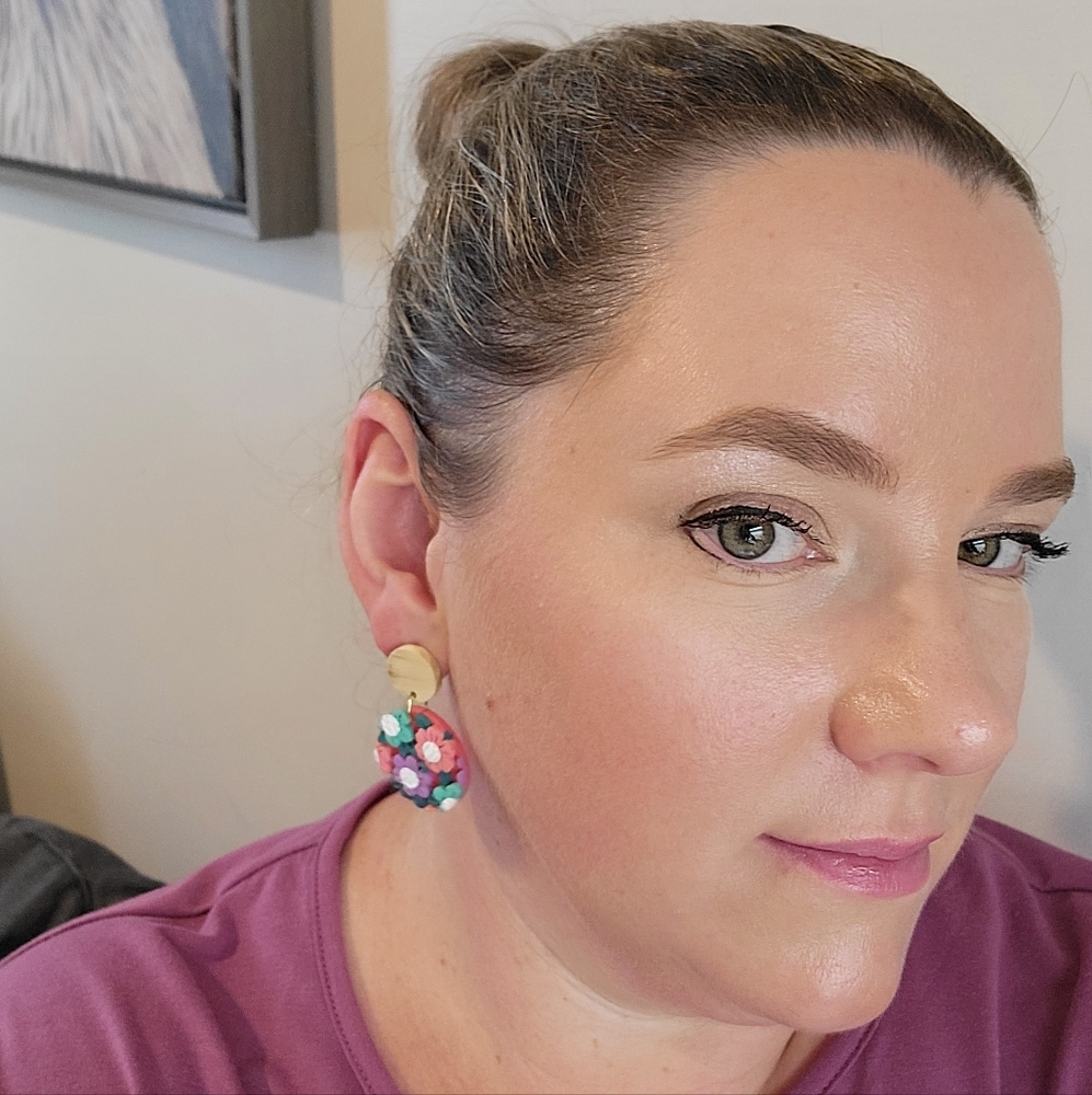 Meet your Posher, Meagan